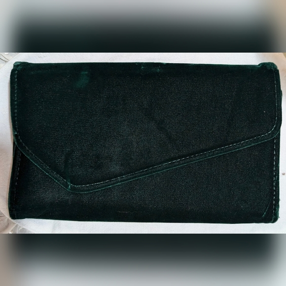 Green Velvet Clutch Bag with Gold Tone Chain, Velvet Clutch - Picture 1 of 4